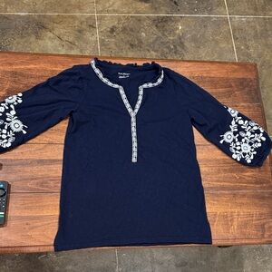 Talbots Dark Blue top with White Embroidery
